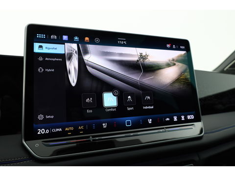 Volkswagen Tiguan 1.5 eHybrid R-Line 272pk | Pano | Leder | Elek. Stoelen | Stoelventi. | HUD | Massage | 360cam | Harman Kardon | 20''