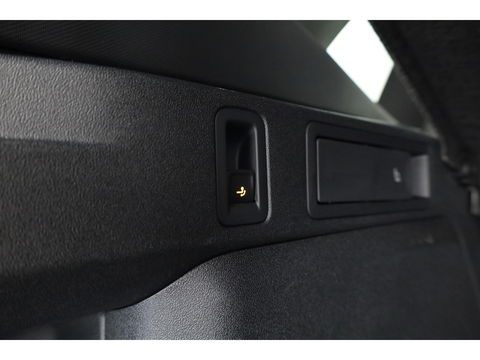 Volkswagen Tiguan 1.5 eHybrid R-Line 272pk | Pano | Leder | Elek. Stoelen | Stoelventi. | HUD | Massage | 360cam | Harman Kardon | 20''