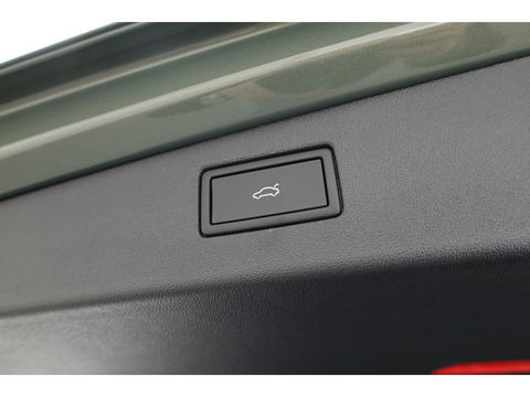 Volkswagen Tiguan 1.5 eHybrid R-Line 272pk | Pano | Leder | Elek. Stoelen | Stoelventi. | HUD | Massage | 360cam | Harman Kardon | 20''