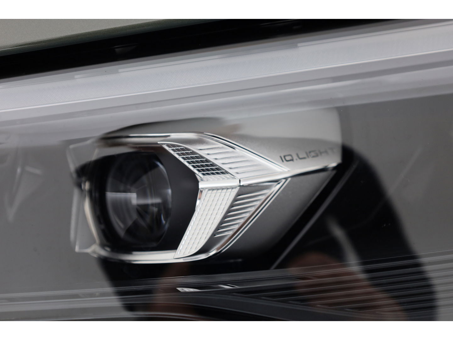 Volkswagen Tiguan 1.5 eHybrid R-Line Black Style 272pk | Pano | Leder | Elek. Stoelen | Stoelventi. | HUD | Massage | 360cam | Harman Kardon | 20''