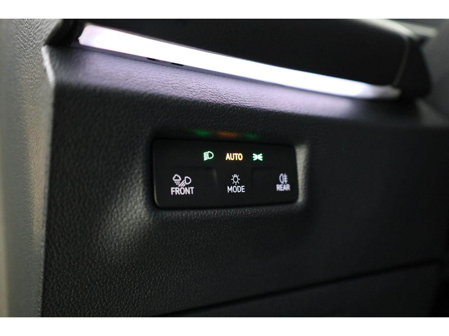 Volkswagen Tiguan 1.5 eHybrid R-Line Black Style 272pk | Pano | Leder | Elek. Stoelen | Stoelventi. | HUD | Massage | 360cam | Harman Kardon | 20''