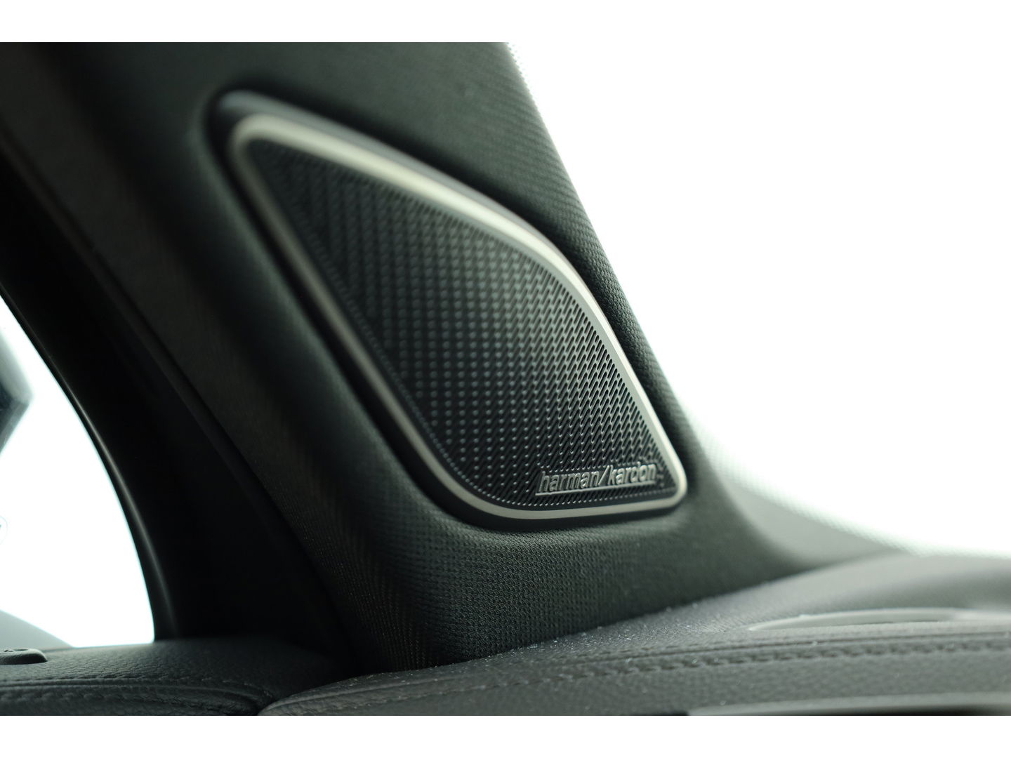 Volkswagen Tiguan 1.5 eHybrid R-Line 272pk | Pano | Leder | Elek. Stoelen | Stoelventi. | HUD | Massage | 360cam | Harman Kardon | 20''