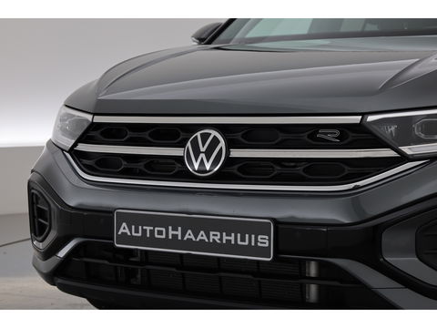 Volkswagen T-Roc 1.5 TSI R-Line DSG | IQ. Light | Afn. Trekhaak | Adapt. Cruise | Camera | Massage | Stoelverw. | CarPlay