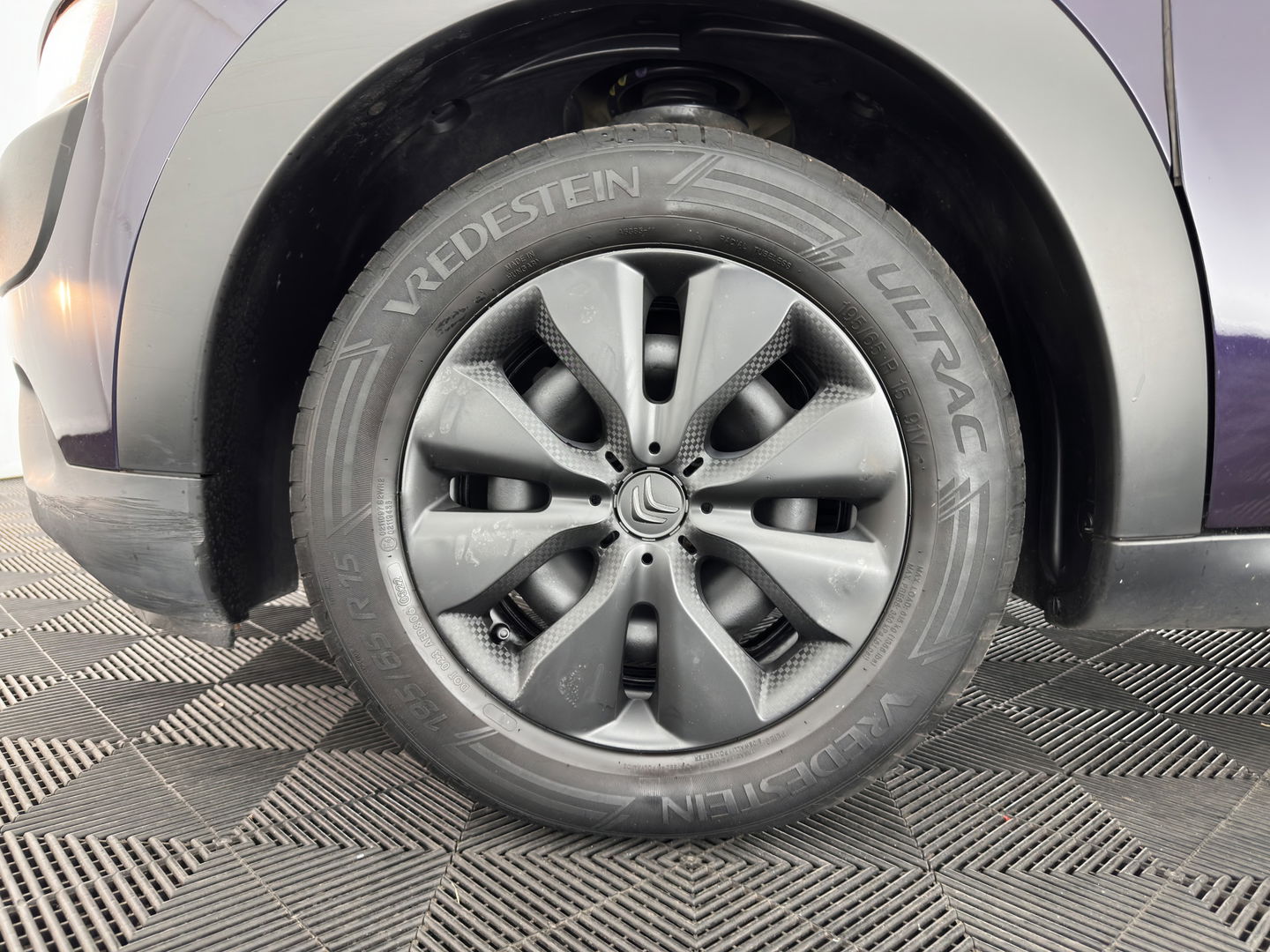 Citroën C4 Cactus 1.6 BlueHDi Feel *NAVI-FULLMAP | COMFORT-SEATS | ECC | PDC | DIGI-COCKPIT | CRUISE *