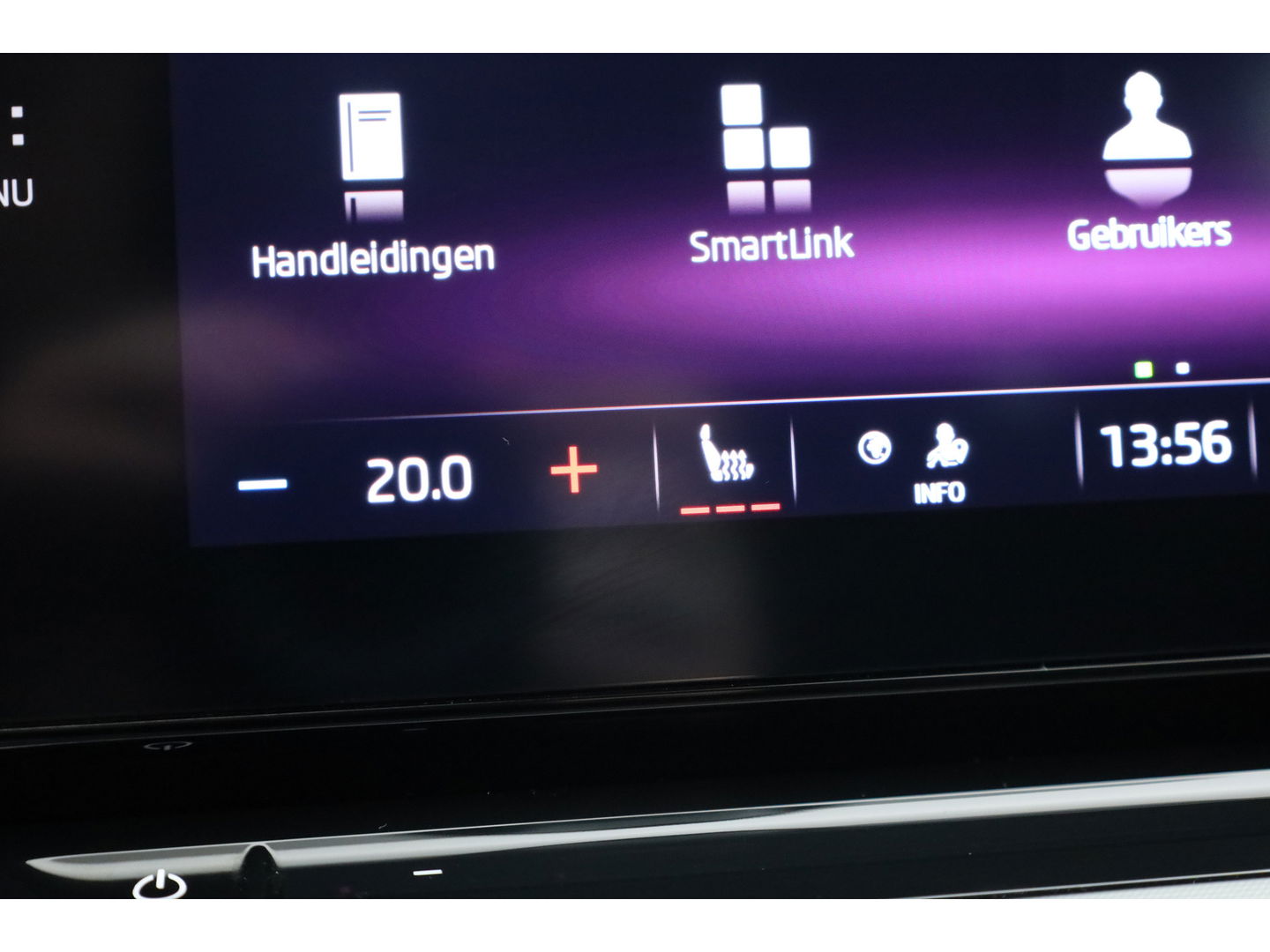 Škoda Octavia Combi 2.0 TDI | Elek. Trekhaak | Navi by App | Camera | LED | 18'' | Adapt. Cruise |