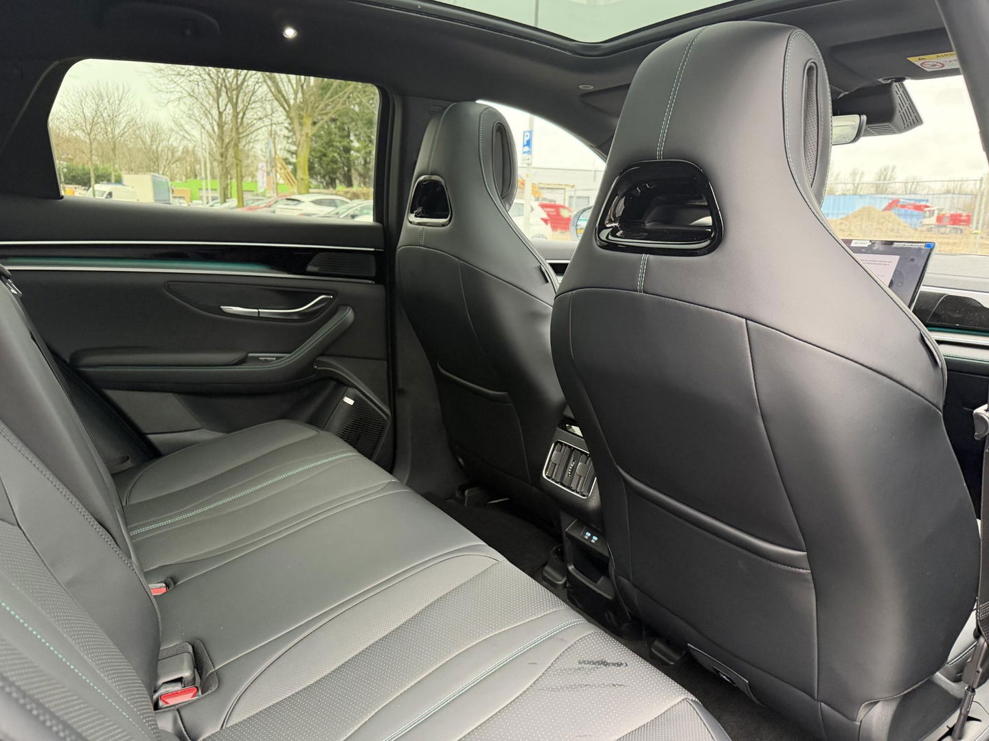 BYD SEAL U 1.5 T DM-i Comfort 291pk 125km elektrisch 26,6kwh