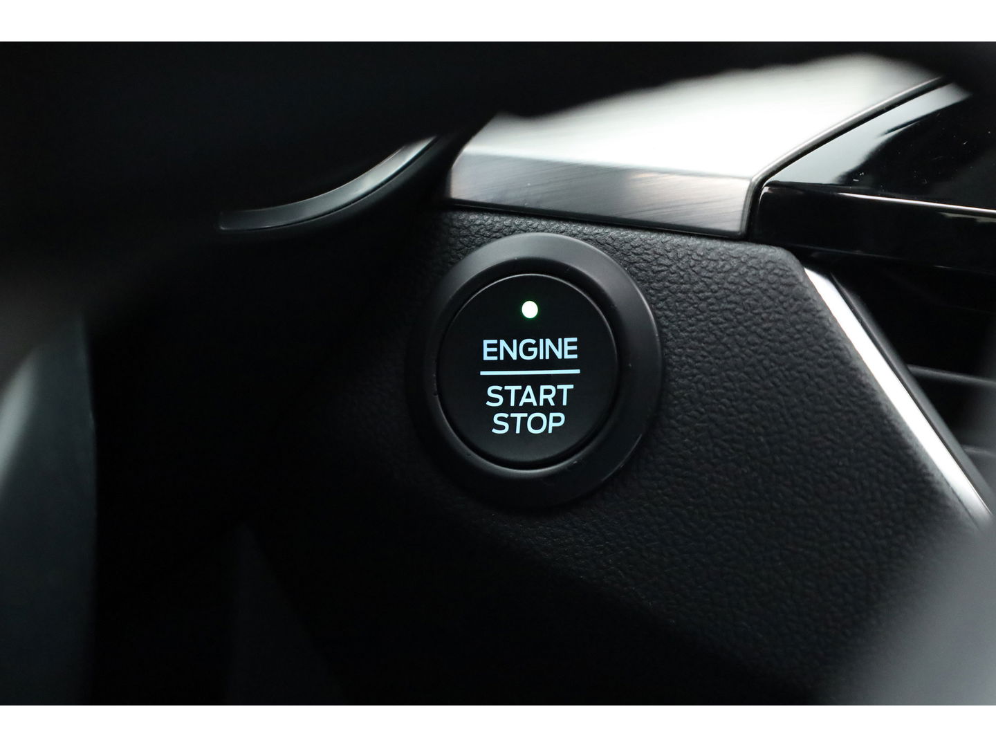 Ford Kuga 2.5 PHEV Titanium X | Pano | HUD | Elek. Trekhaak | B&O Audio | Winter Pack | 20'' | Camera