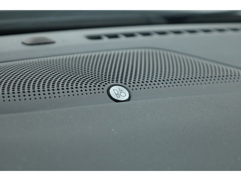 Ford Kuga 2.5 PHEV Titanium X | Pano | HUD | Elek. Trekhaak | B&O Audio | Winter Pack | 20'' | Camera