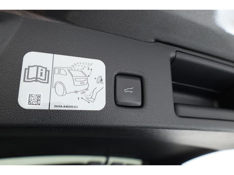 Ford Kuga 2.5 PHEV Titanium X | Pano | HUD | Elek. Trekhaak | B&O Audio | Winter Pack | 20'' | Camera