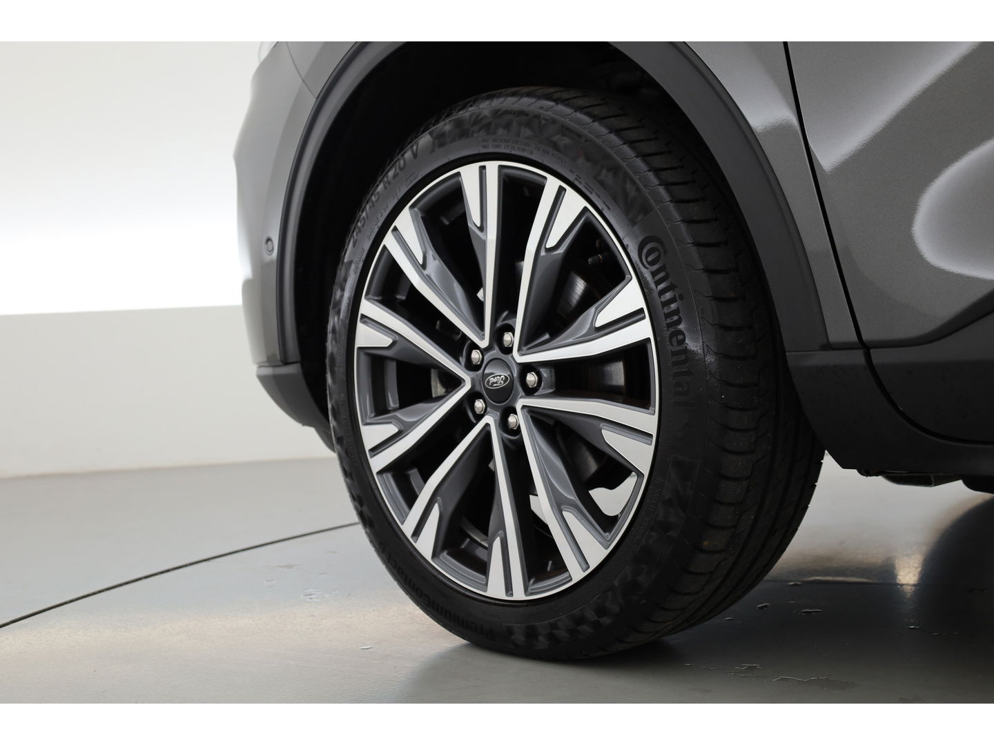 Ford Kuga 2.5 PHEV Titanium X | Pano | HUD | Elek. Trekhaak | B&O Audio | Winter Pack | 20'' | Camera