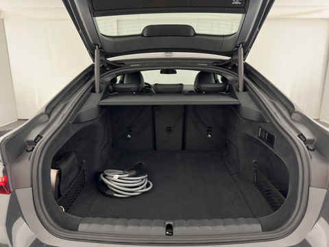 BMW i4 eDrive40 M-Sport High Executive 84 kWh (3-Fase) [SOH-97%] (INCL-BTW)  Aut *FULL-LEATHER | HEAD UP | FULL-LED | HARMAN/KARDON-AUDIO | ADAPTIVE-CRUISE |  ADAPTIVE-CRUISE | WIDESCREEN-COCKPIT | DAB+ | TOPVIEW | AMBIENT-LIGHT | CARPLAY | HEATED-SPORTSEA