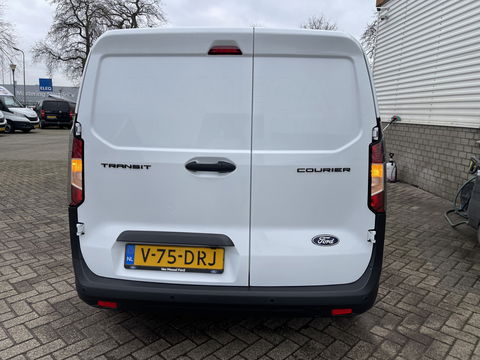 Ford Transit Courier 1.0 EcoBoost Trend benzine grijs kenteken / zo goed als nieuw / fabrieksgarantie tot 07-03-2026 / vaste prijs rijklaar € 20.950 ex / lease vanaf € / direct leverbaar