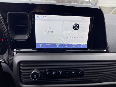 Ford Transit Courier 1.0 EcoBoost Trend benzine grijs kenteken / zo goed als nieuw / fabrieksgarantie tot 07-03-2026 / vaste prijs rijklaar € 20.950 ex / lease vanaf € / direct leverbaar