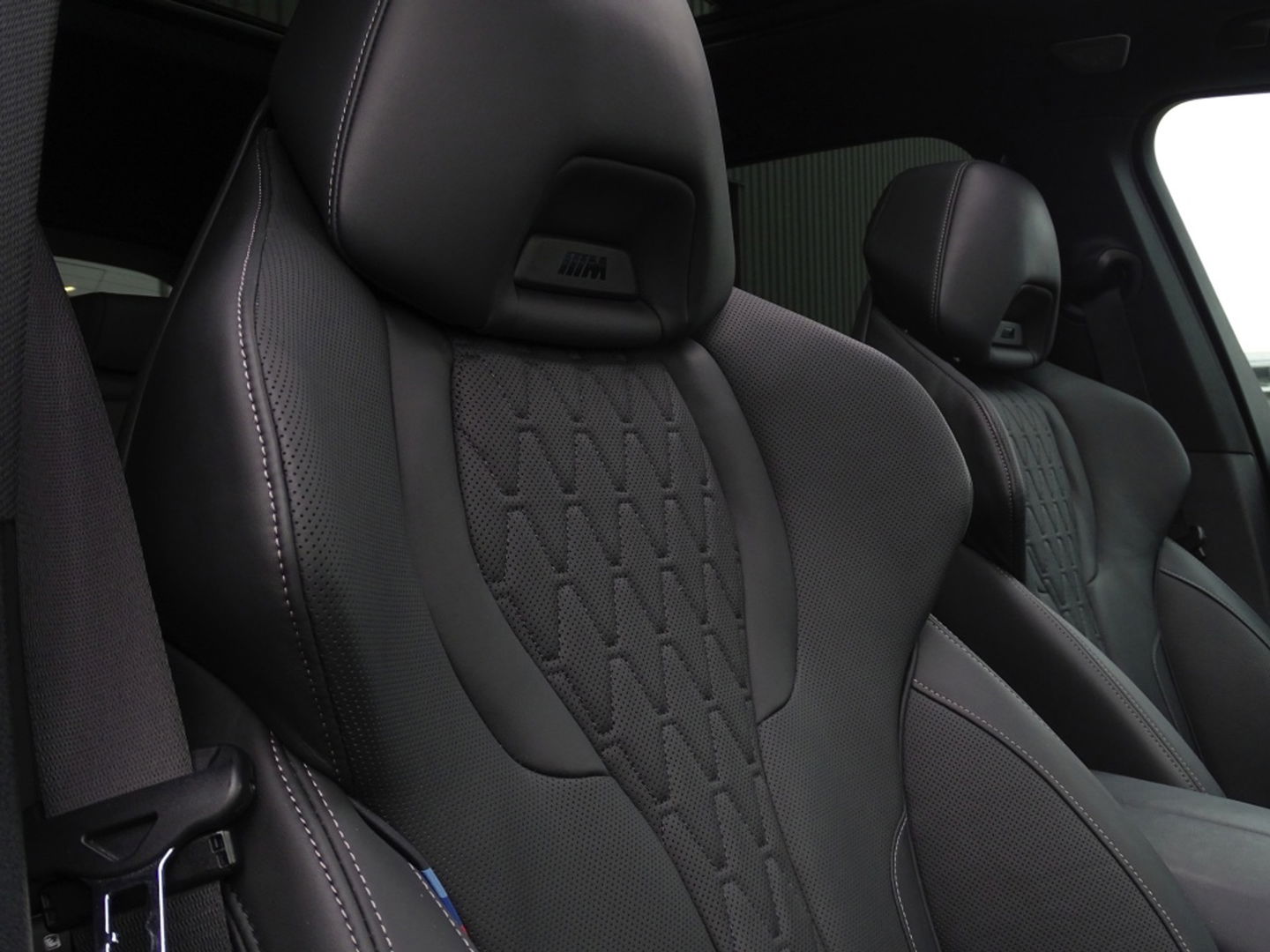 BMW X5 45e 394PK X-drive / M-Sport Pro Individual / B&W / 360° / Laser