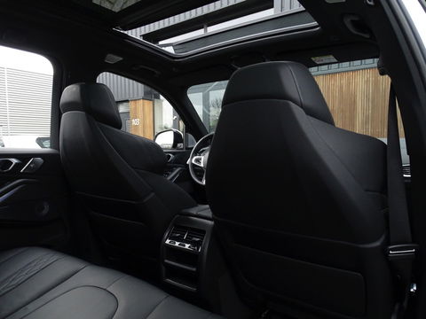 BMW X5 45e 394PK X-drive / M-Sport Pro Individual / B&W / 360° / Laser
