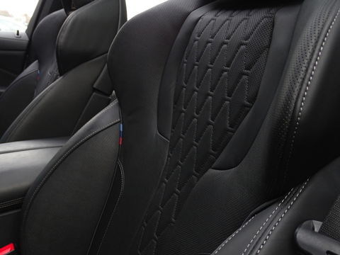 BMW X5 45e 394PK X-drive / M-Sport Pro Individual / B&W / 360° / Laser