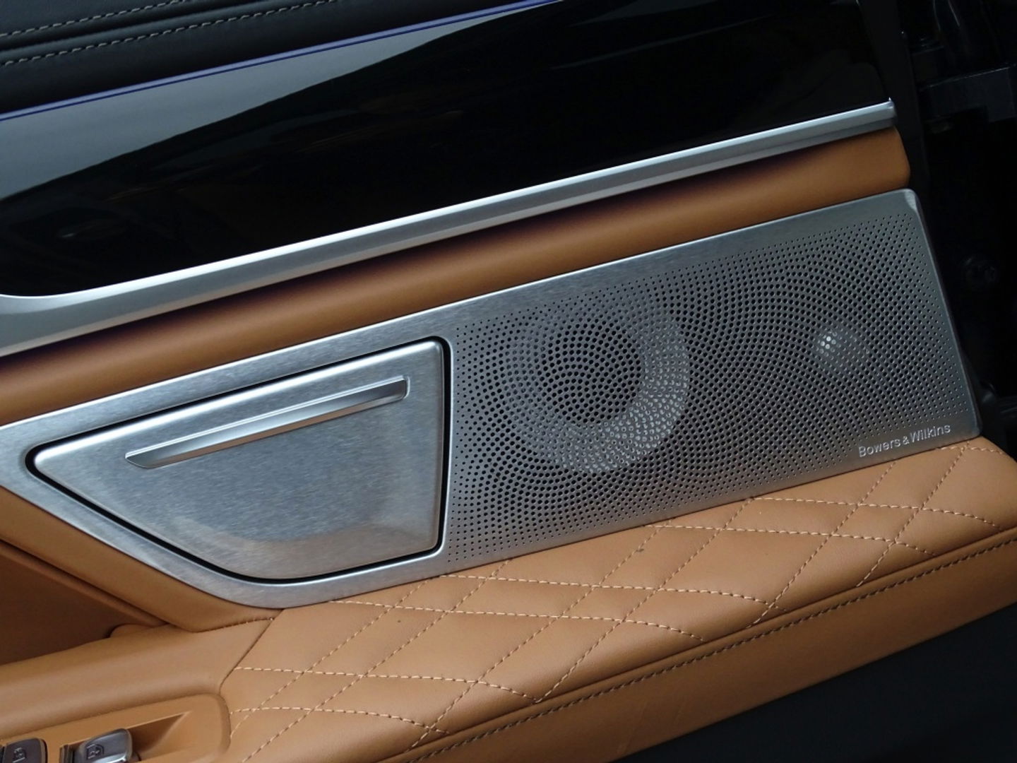 BMW 7 Serie 745Le 394PK / Skylounge / B&W / Laser / M- Individual / 360°