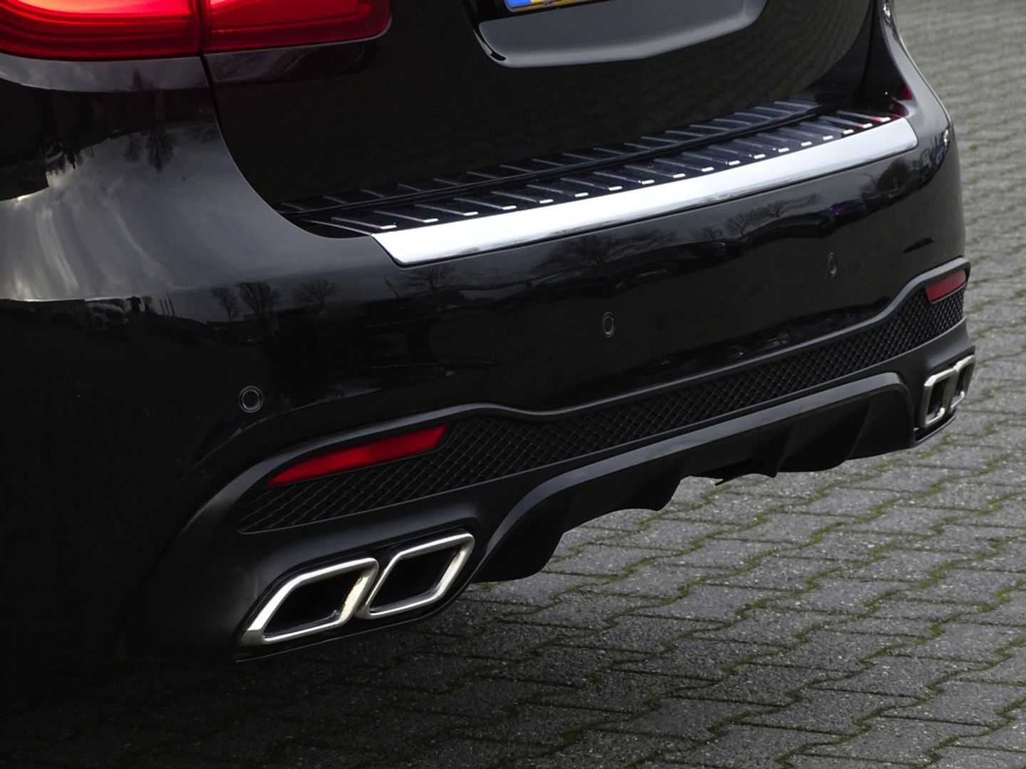 Mercedes-Benz GLS 400 AMG 4MATIC 334PK / Prestige Plus / 7-pers. VIP / LED