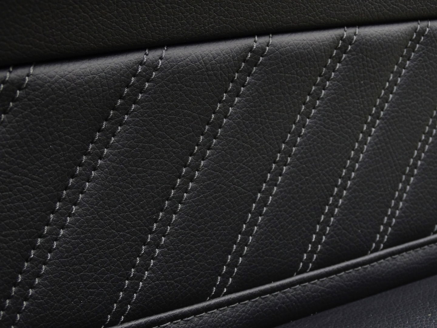 Mercedes-Benz GLS 400 AMG 4MATIC 334PK / Prestige Plus / 7-pers. VIP / LED