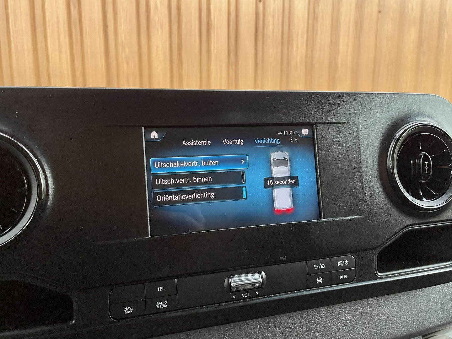 Mercedes-Benz Sprinter 211 2.2 CDI L2 | Marge | Apple Carplay | Android Auto | Cruise Control | Airconditioning | Dhollandia Laadklep | Navigatie |