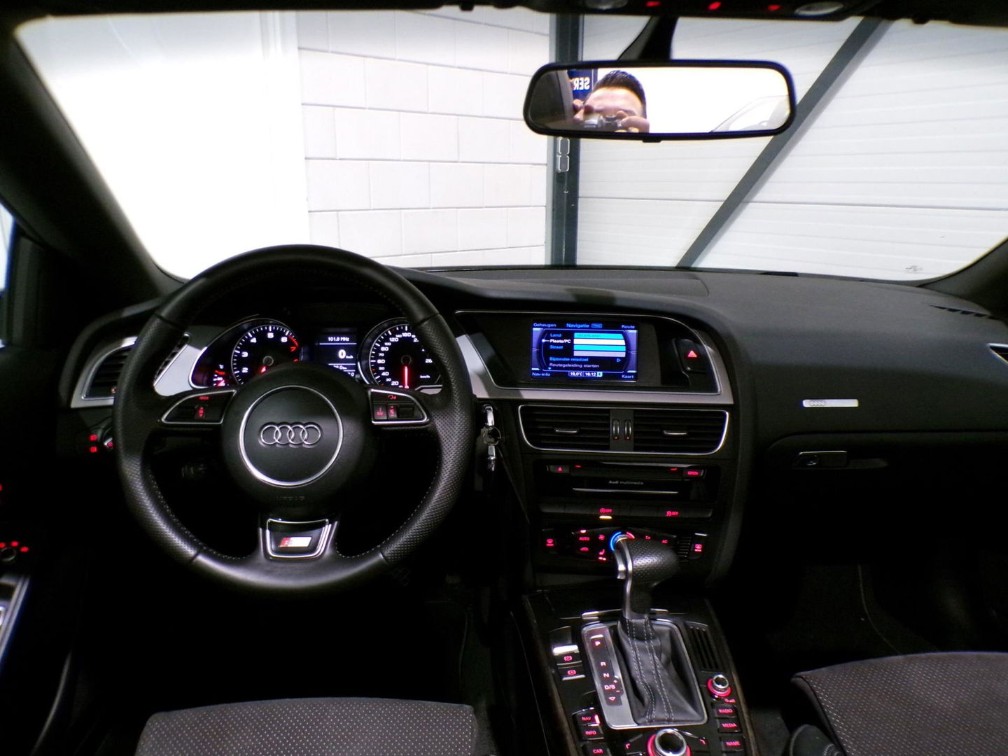 Audi A5 Cabriolet 1.8 TFSI Pro Line S "Automaat" 2x S-Line Xenon-LED Stoelverwarming Bluetooth Navigatie Leder/Alcantara 19"Velgen