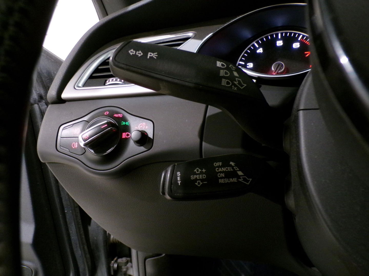 Audi A5 Cabriolet 1.8 TFSI Pro Line S "Automaat" 2x S-Line Xenon-LED Stoelverwarming Bluetooth Navigatie Leder/Alcantara 19"Velgen