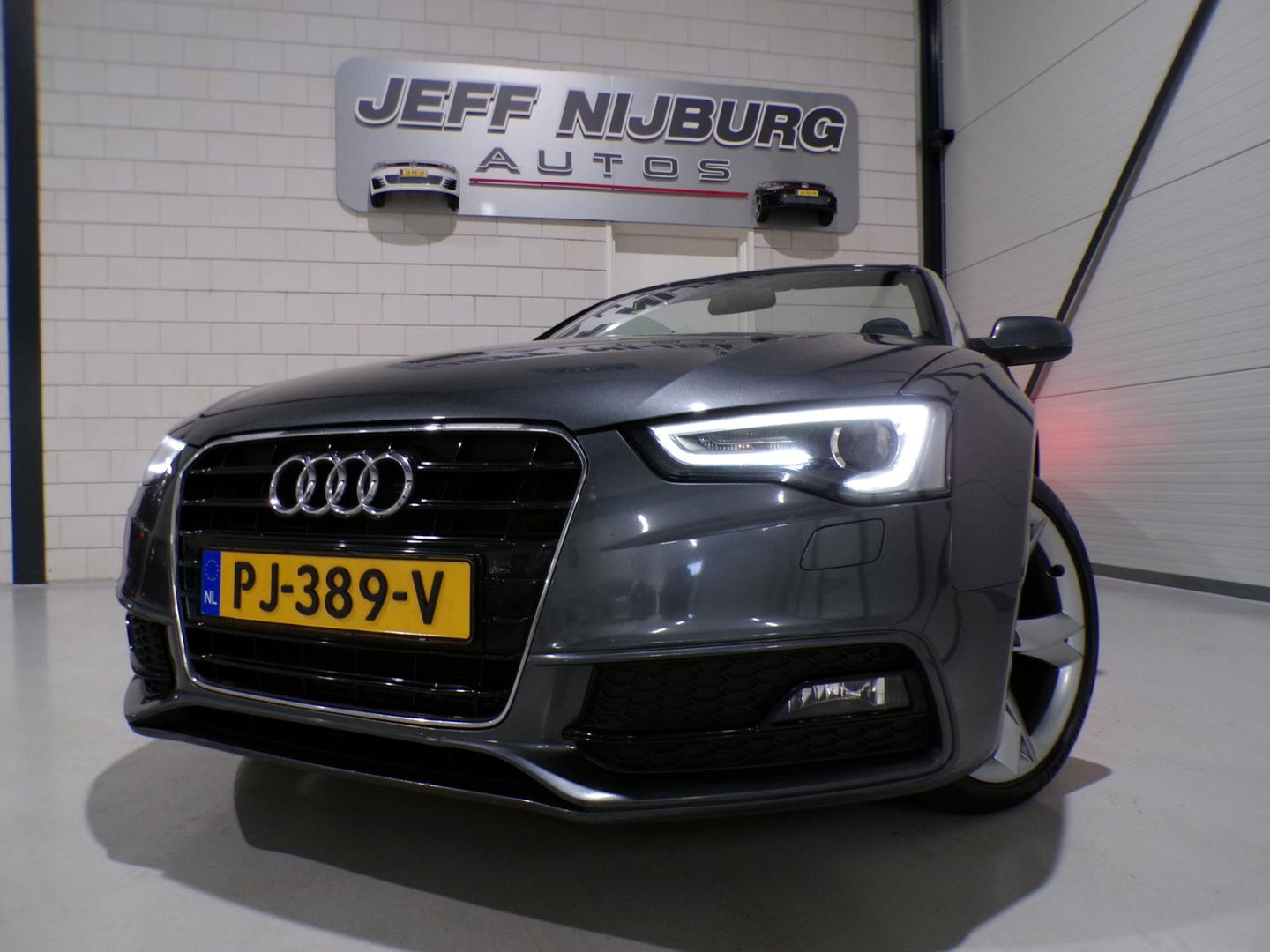 Audi A5 Cabriolet 1.8 TFSI Pro Line S "Automaat" 2x S-Line Xenon-LED Stoelverwarming Bluetooth Navigatie Leder/Alcantara 19"Velgen