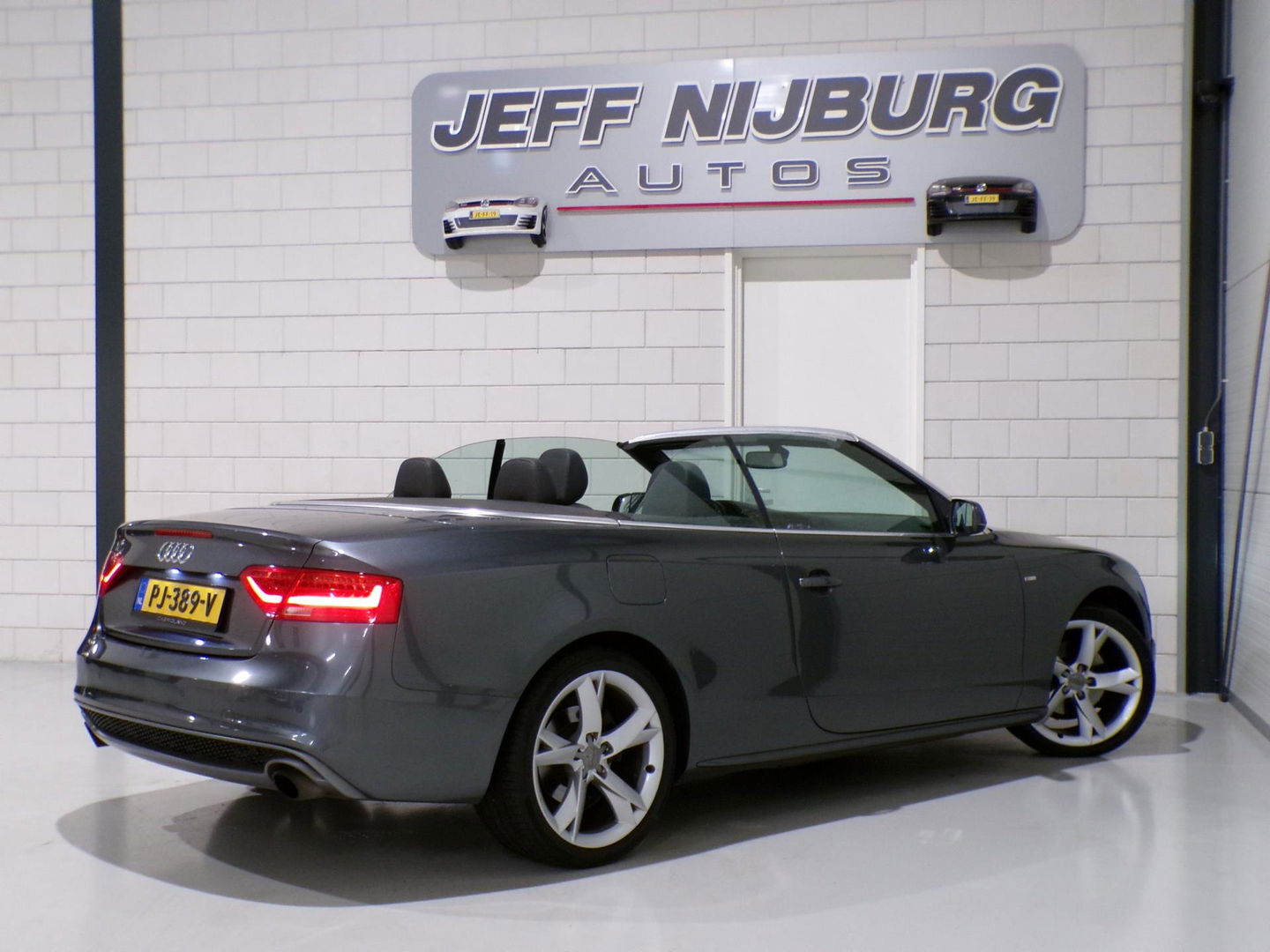 Audi A5 Cabriolet 1.8 TFSI Pro Line S "Automaat" 2x S-Line Xenon-LED Stoelverwarming Bluetooth Navigatie Leder/Alcantara 19"Velgen