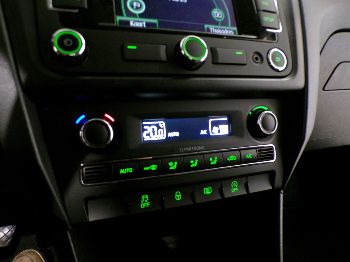 Škoda Rapid 1.2 TSI Greentech Elegance Businessline "Origineel NL!" Trekhaak Navigatie Bluetooth Parkeersensoren Cruise-control