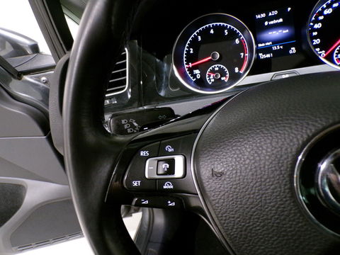 Volkswagen Golf Variant 1.5 TSI DSG Highline "Automaat" Trekhaak Full-LED Apple-Carplay Stoelverwarming Massagestoel Navigatie
