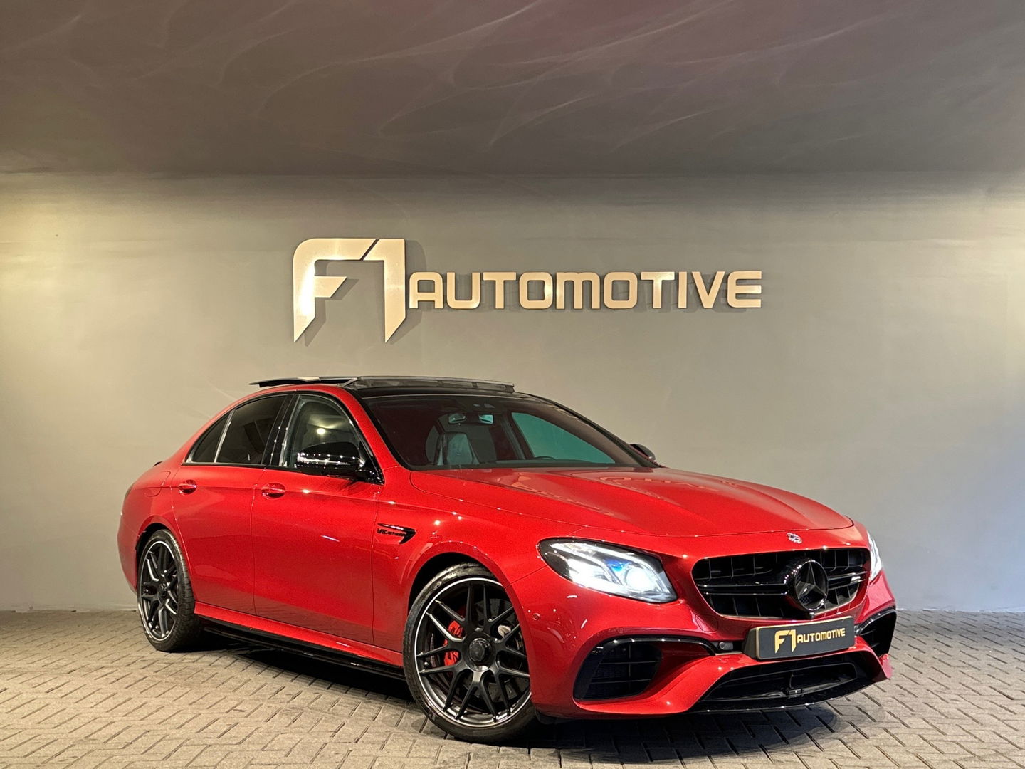 Mercedes-Benz E-Klasse AMG 63 S 4M+ Pano|Kuip|Carbon|360Cam