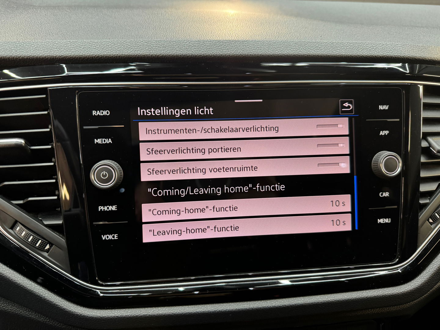 Volkswagen T-Roc 1.5 TSI Sport Business R Line Pano|Keyless