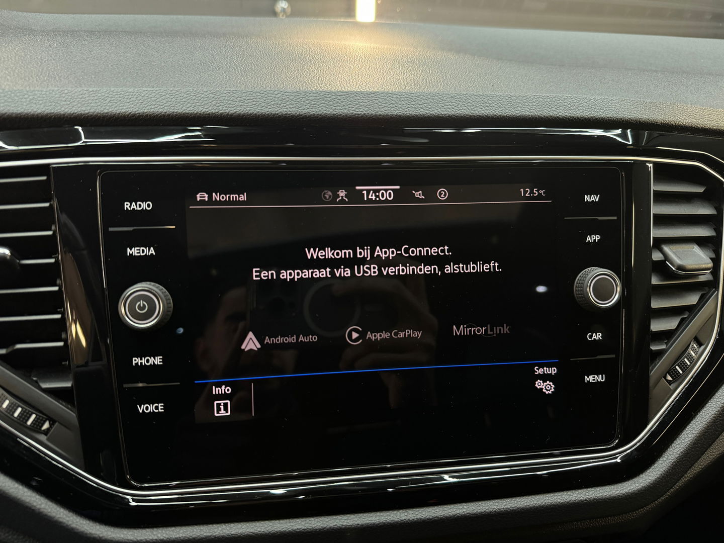 Volkswagen T-Roc 1.5 TSI Sport Business R Line Pano|Keyless