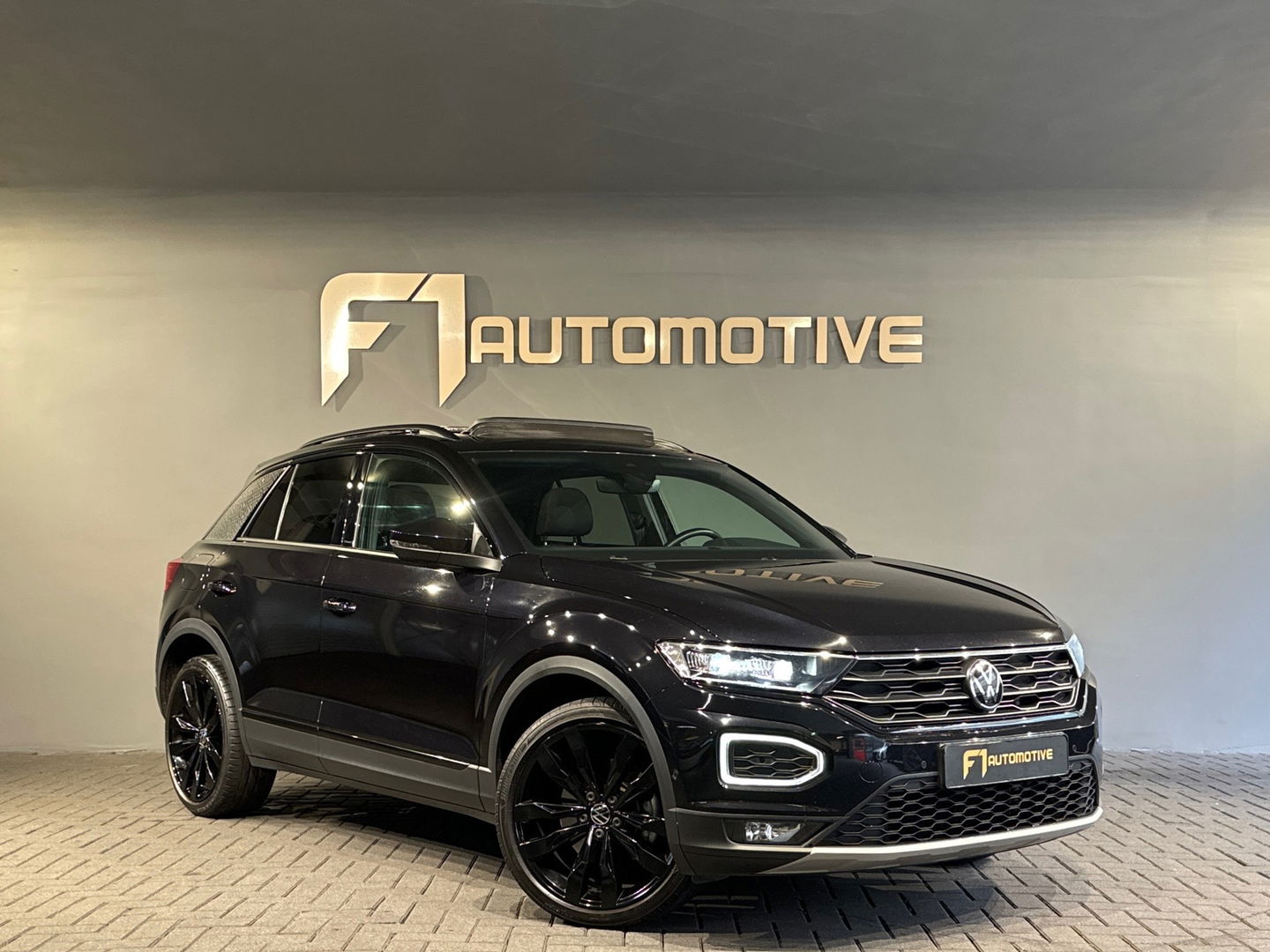Volkswagen T-Roc 1.5 TSI Sport Business R Line Pano|Keyless