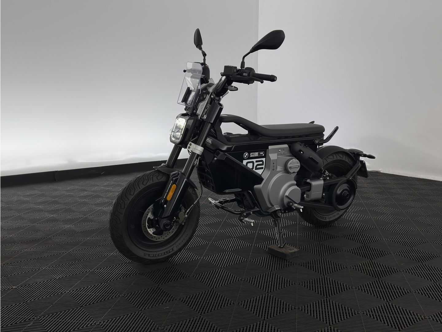 BMW Bromscooter CE 02 (INCL-BTW)