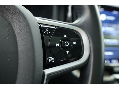 Volvo XC60 2.0 T6 Plug-in hybrid AWD Inscription Expression Panoramadak | Leder | adaptieve cruise