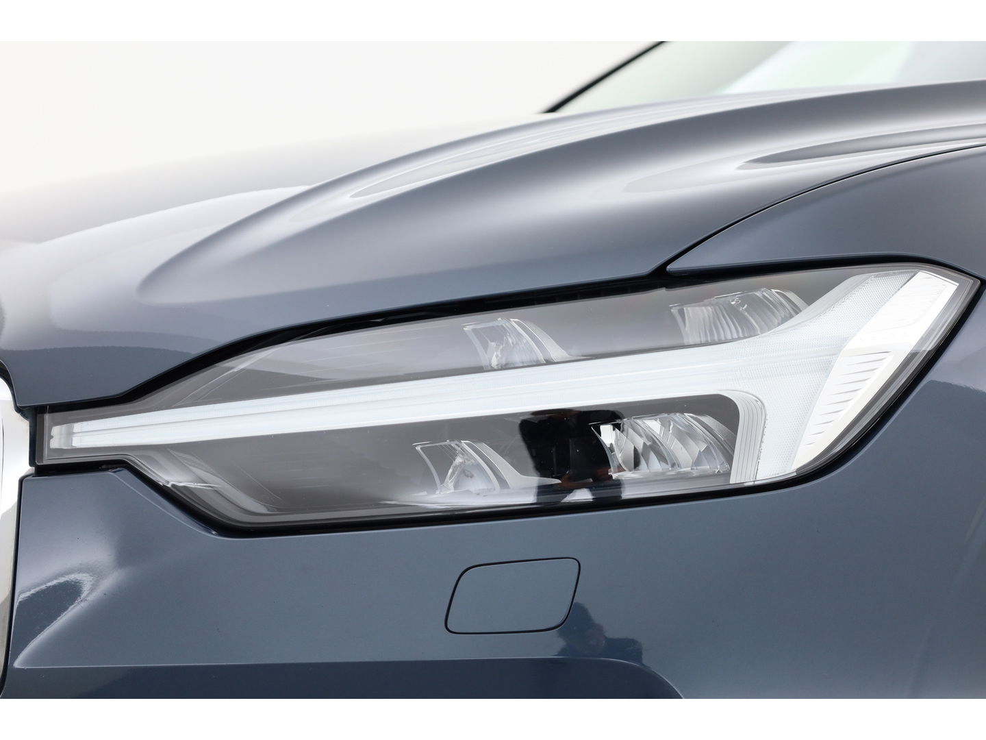 Volvo XC60 2.0 T6 Plug-in hybrid AWD Inscription Expression Panoramadak | Leder | adaptieve cruise