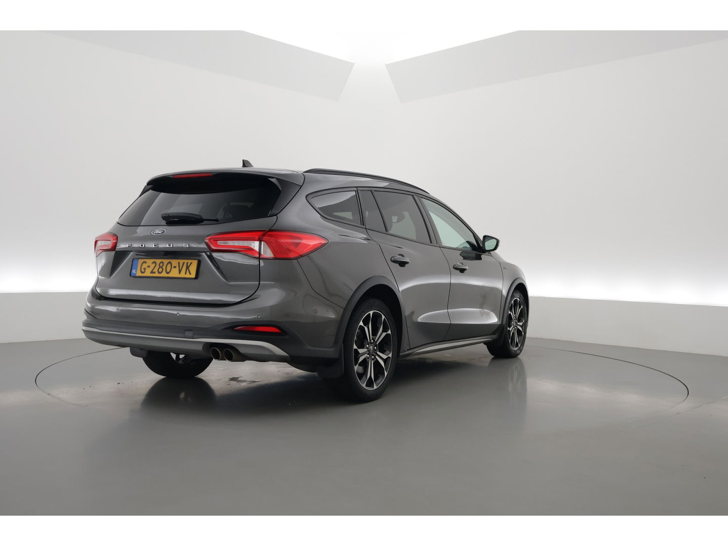 Ford FOCUS Wagon 1.0 EcoBoost Active Business | Adapt. Cruise | B&O | Stoel- Stuurverw. | Camera | Keyless | CarPlay