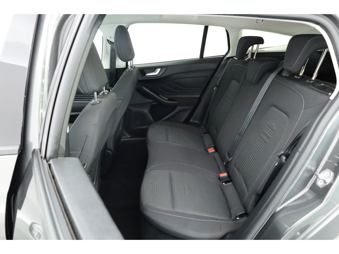 Ford FOCUS Wagon 1.0 EcoBoost Active Business | Adapt. Cruise | B&O | Stoel- Stuurverw. | Camera | Keyless | CarPlay