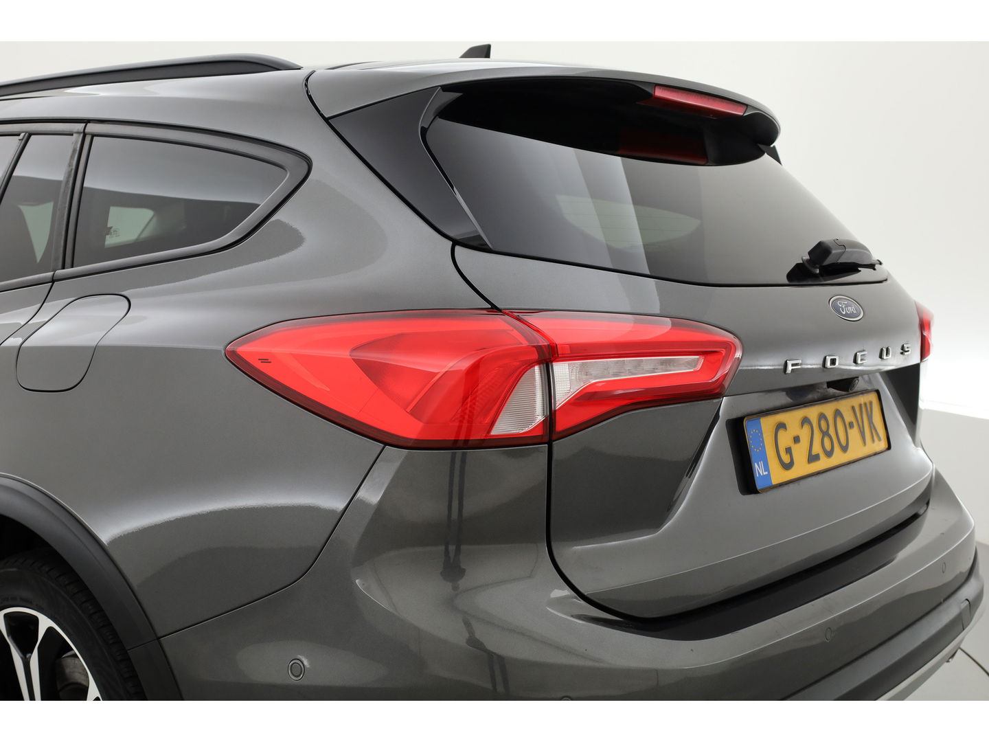 Ford FOCUS Wagon 1.0 EcoBoost Active Business | Adapt. Cruise | B&O | Stoel- Stuurverw. | Camera | Keyless | CarPlay