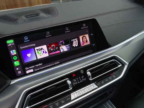 BMW X5 45e 394PK X-drive / M-Sport Pro Individual / B&W / 360° / Laser