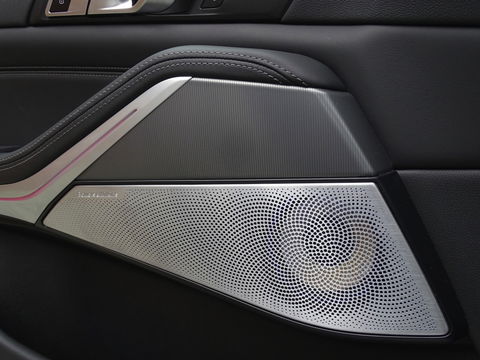 BMW X5 45e 394PK X-drive / M-Sport Pro Individual / B&W / 360° / Laser