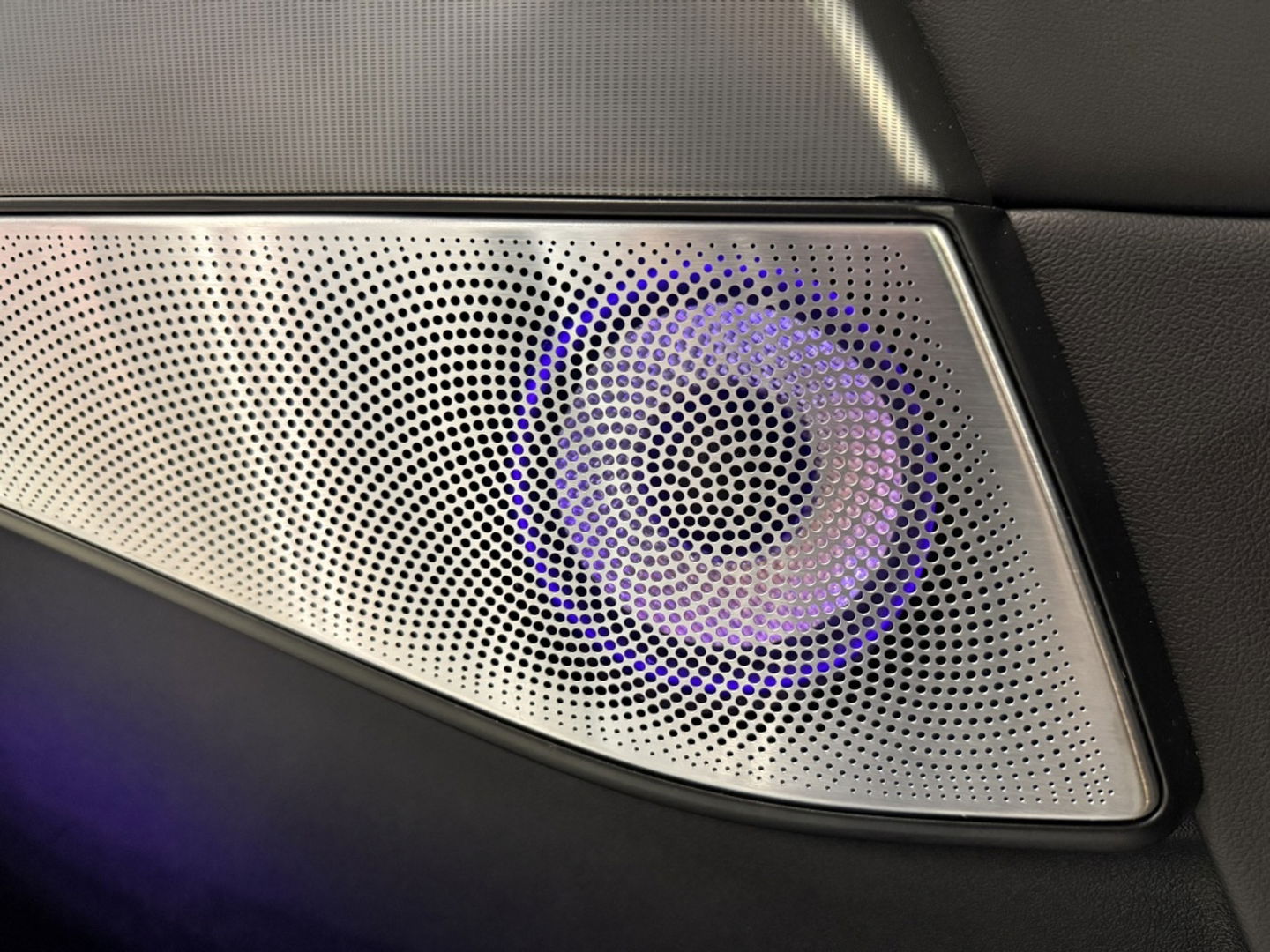 BMW X5 45e 394PK X-drive / M-Sport Pro Individual / B&W / 360° / Laser