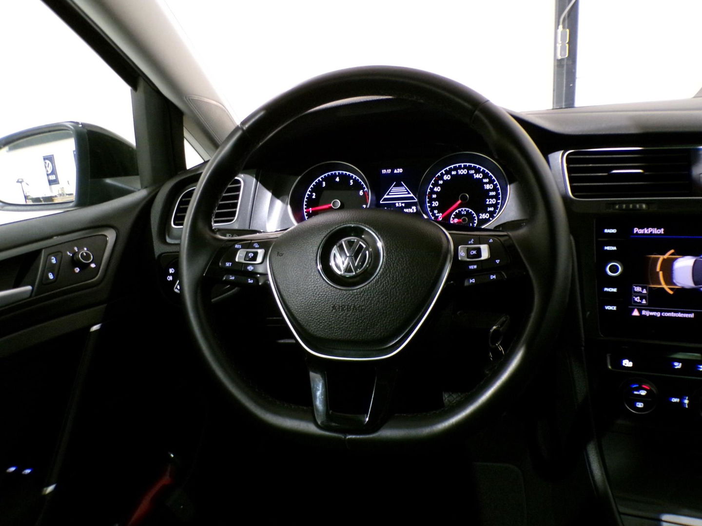 Volkswagen Golf Variant 1.0 TSI Comfortline "Origineel NL!" Trekhaak Apple-Carplay Parkeersensoren Adaptive-cruise Navigatie DAB+