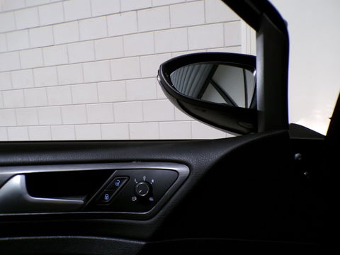 Volkswagen Golf Variant 1.0 TSI Comfortline "Origineel NL!" Trekhaak Apple-Carplay Parkeersensoren Adaptive-cruise Navigatie DAB+