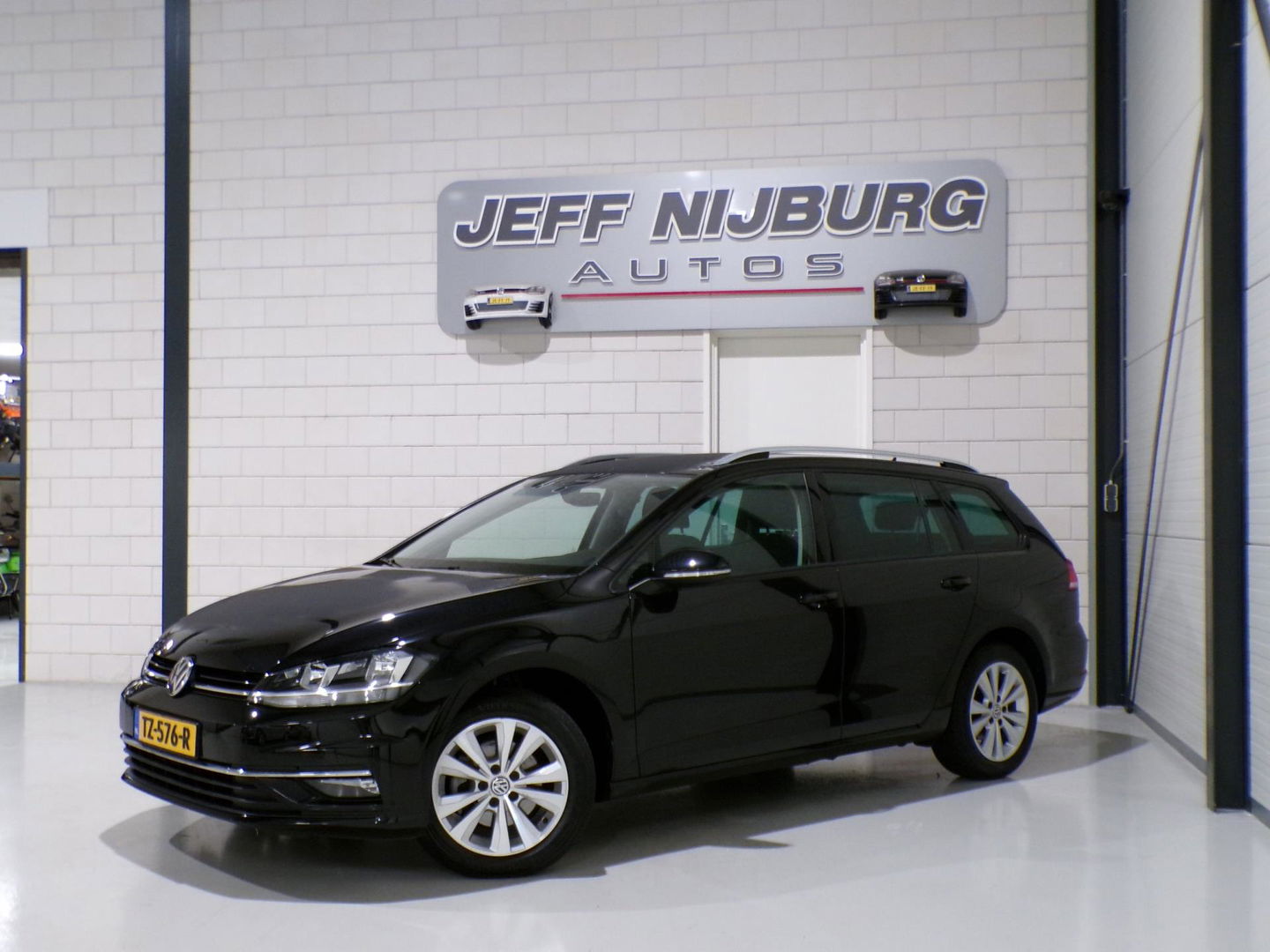 Volkswagen Golf Variant 1.0 TSI Comfortline "Origineel NL!" Trekhaak Apple-Carplay Parkeersensoren Adaptive-cruise Navigatie DAB+