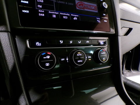 Volkswagen Golf Variant 1.0 TSI Comfortline "Origineel NL!" Trekhaak Apple-Carplay Parkeersensoren Adaptive-cruise Navigatie DAB+