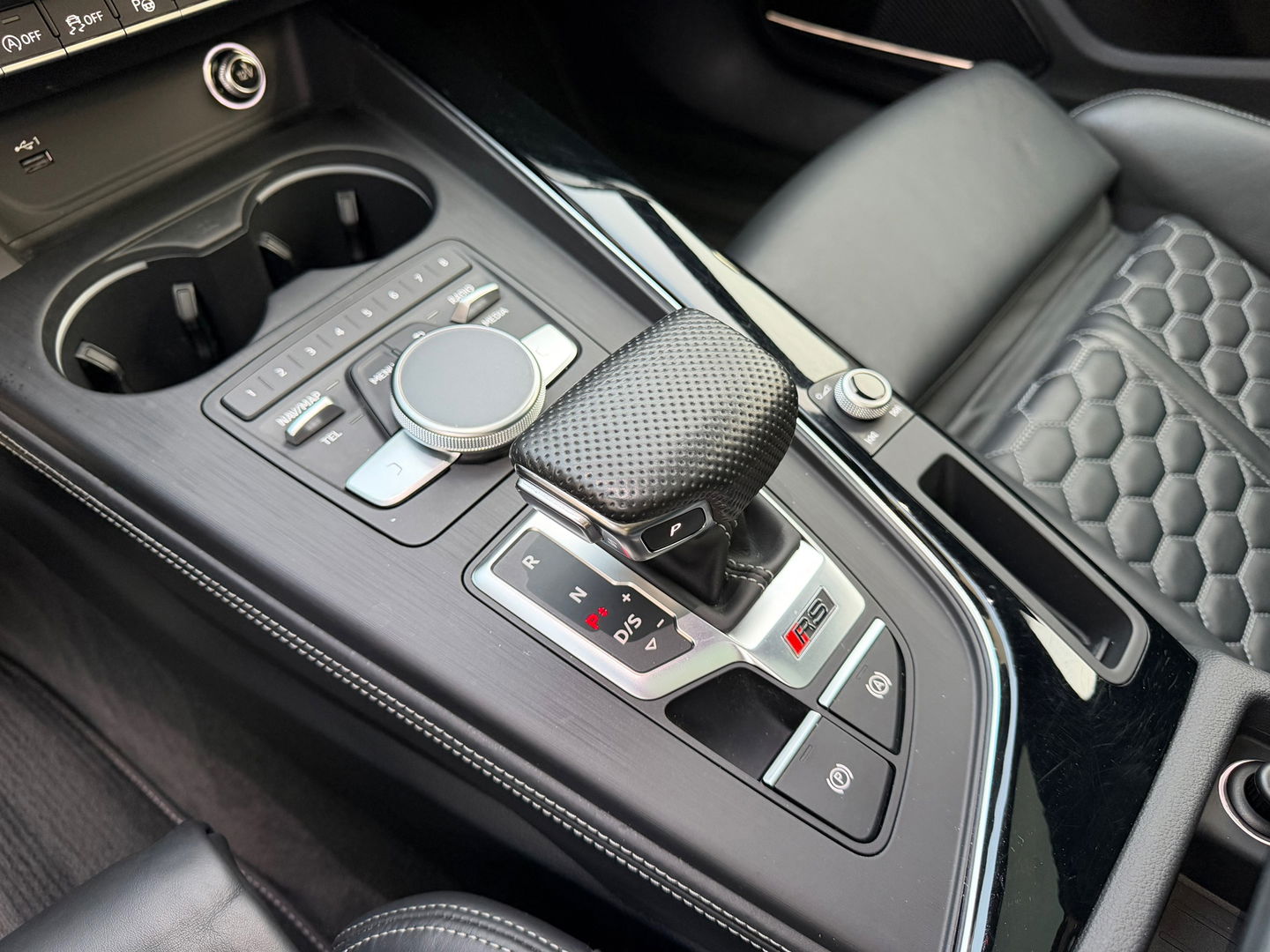 Audi RS4 Avant 2.9 TFSI Quattro|Pano|Massage|B&O|Head-Up|Memory|Camera|Leder|Keyless|Carplay|450PK