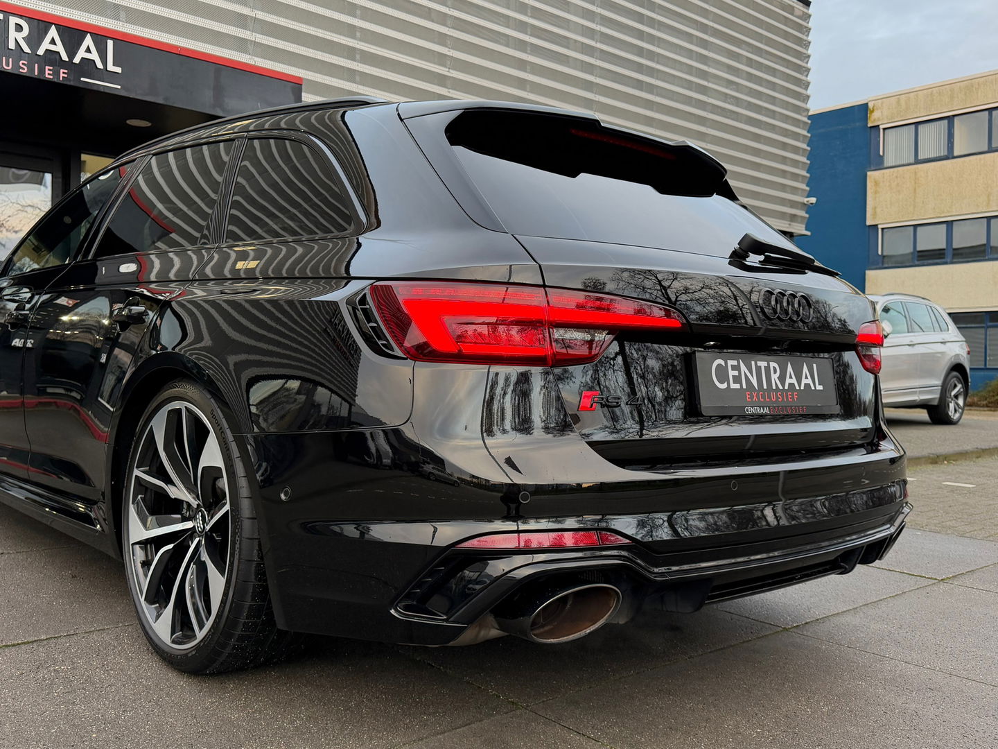 Audi RS4 Avant 2.9 TFSI Quattro|Pano|Massage|B&O|Head-Up|Memory|Camera|Leder|Keyless|Carplay|450PK