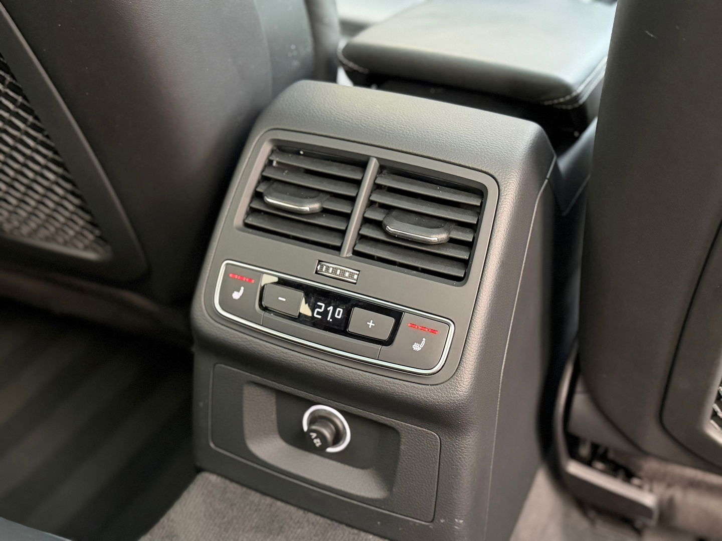 Audi RS4 Avant 2.9 TFSI Quattro|Pano|Massage|B&O|Head-Up|Memory|Camera|Leder|Keyless|Carplay|450PK